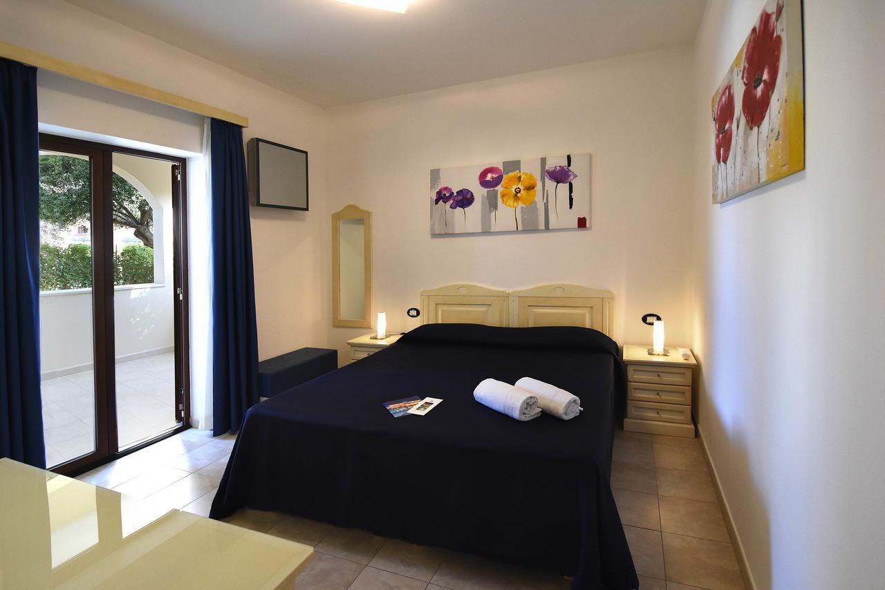 Hotel Ristorante Il Vascello Costa Rei Extérieur photo
