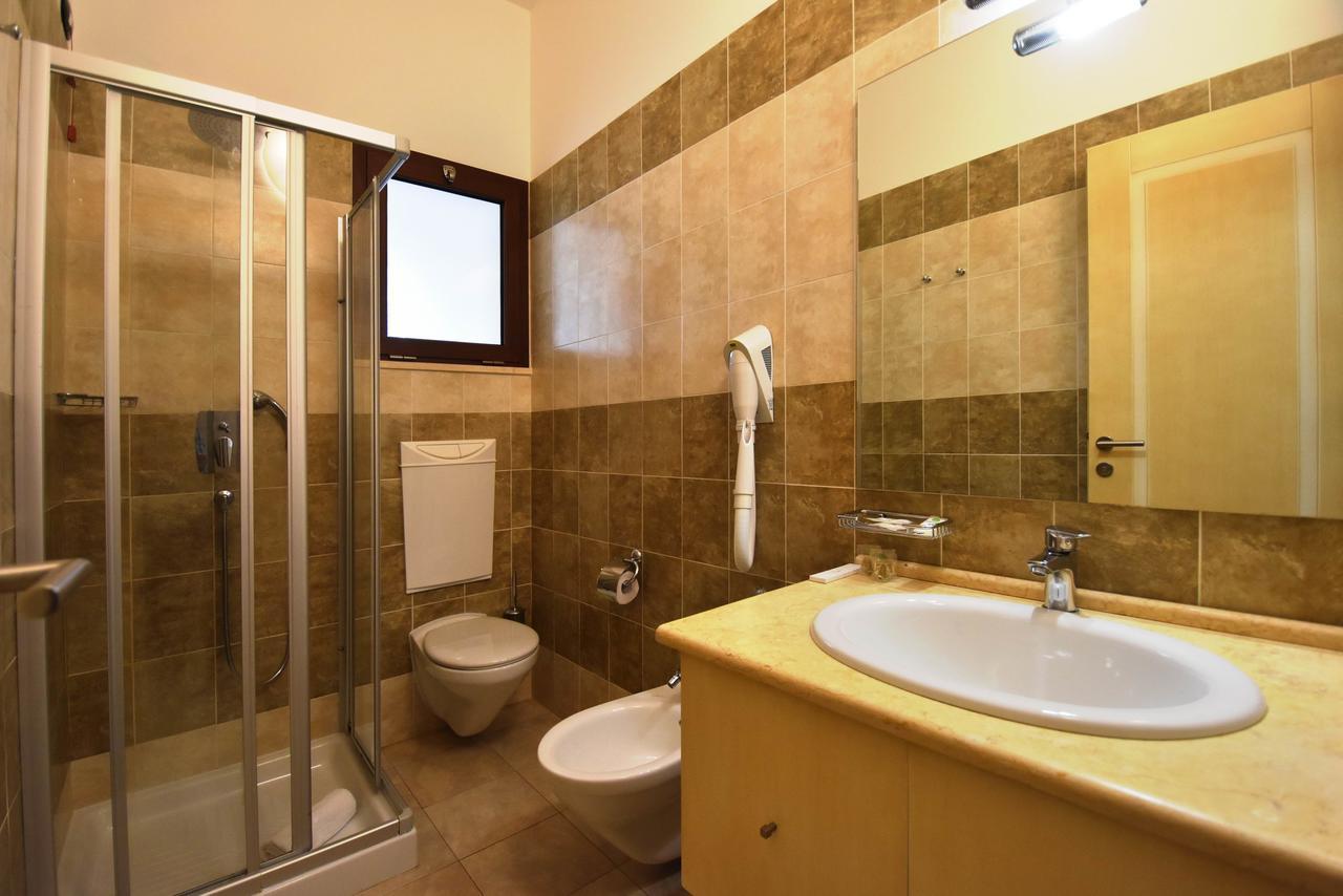 Hotel Ristorante Il Vascello Costa Rei Extérieur photo