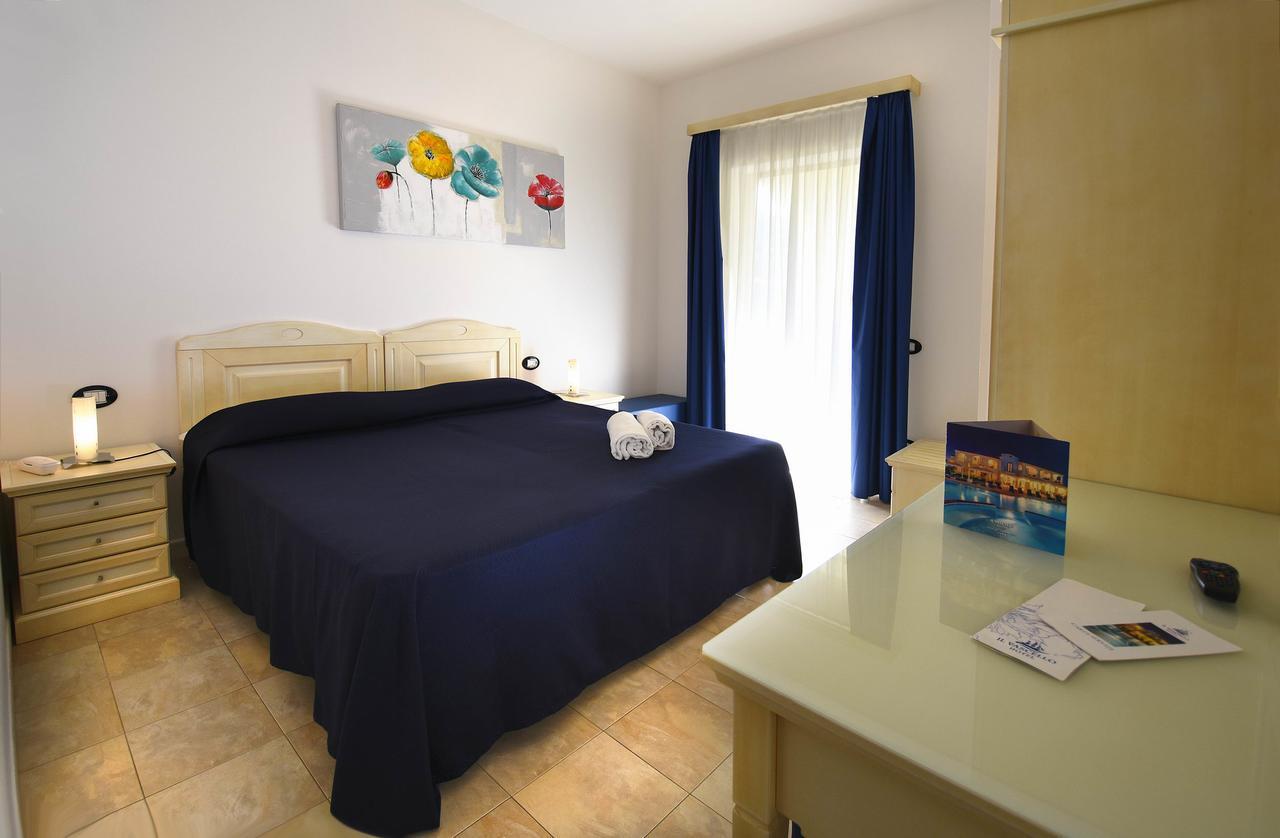 Hotel Ristorante Il Vascello Costa Rei Extérieur photo